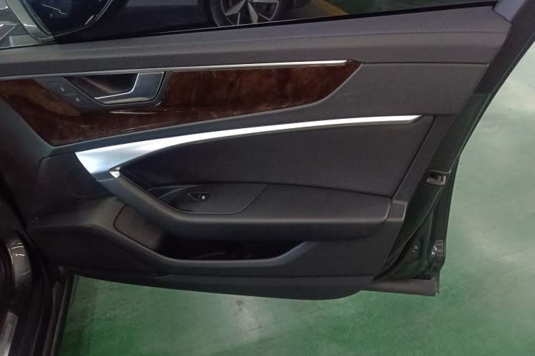 Used Audi A6L 2019 40 TFSI Luxury Dynamic Model