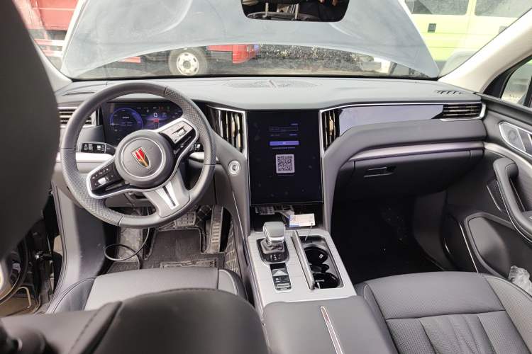 Used Hongqi HS7 PHEV 2024 2.0T PHEV Four-Wheel Drive Flagship Edition 7 Seats