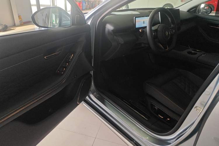 Used Baojun Enjoy 2025 All-Electric 600km Luxury Edition