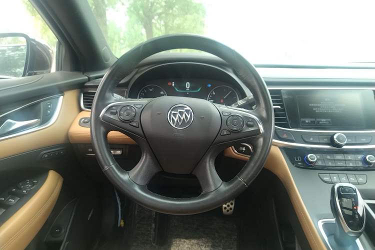 Used Buick LaCrosse 2016 28T Flagship Model
