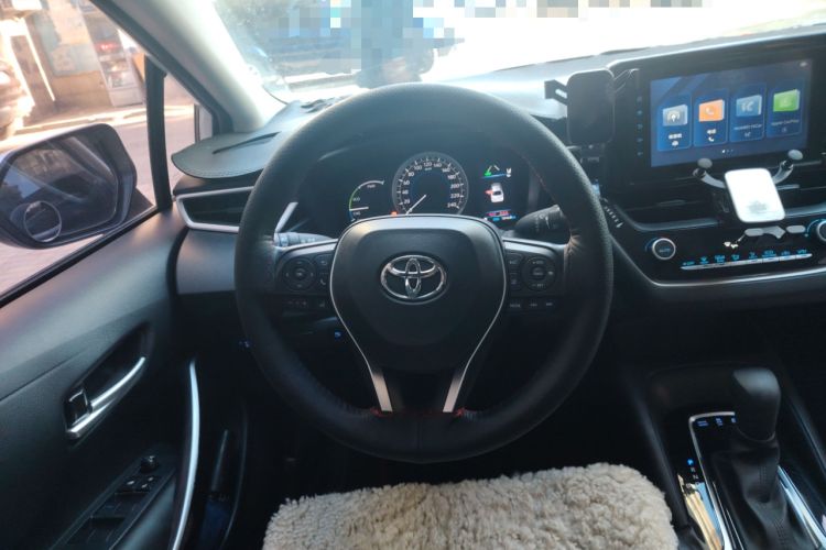 Used Toyota Corolla 2022 Dual-Motor 1.8L E-CVT Pioneer Edition
