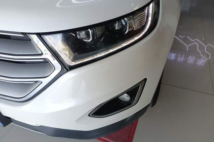 Used Ford Edge 2018 EcoBoost 245 Two-Wheel-Drive Titanium 7-Seater China V Standard
