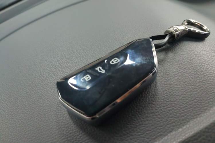 Used Volkswagen Tharu 2021 280TSI Two-Wheel-Drive Luxury Plus Edition
