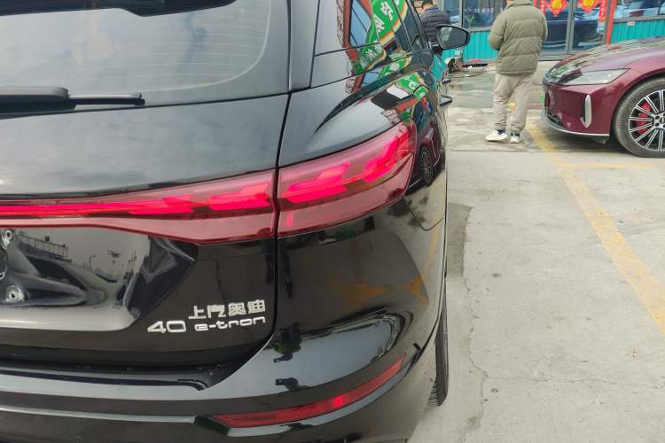 Used Audi Q5 e-tron 2022 40 e-tron Starry Edition Mechanical Suit Sun-Chasing Version