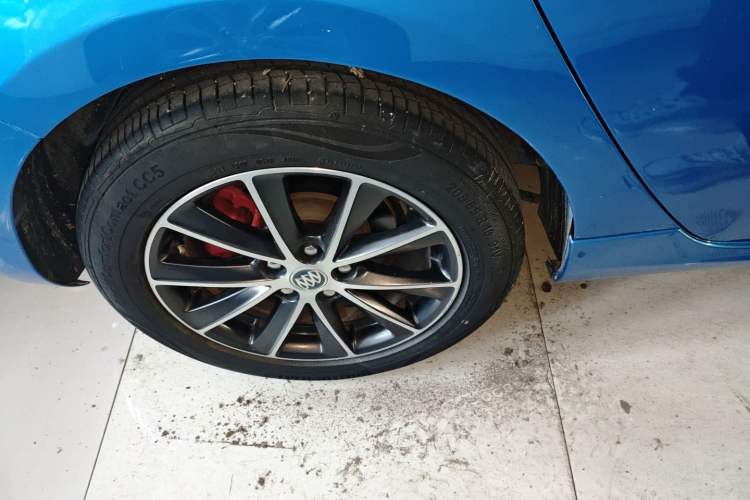 Used Buick Verano 2016 Hatchback GS 20T Dual-Clutch Passionate Sporty Model
