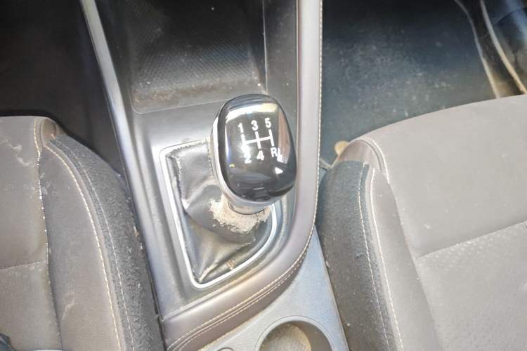 Used Changan Eado DT 2019 1.6L Manual Comfort Model China VI Standard