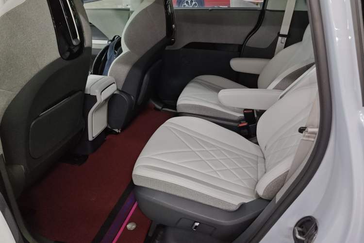 Used ARCFOX Kaola 2023 Family Edition
