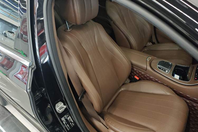 Used Mercedes-Benz E-Class 2021 E 300 L Luxury Model
