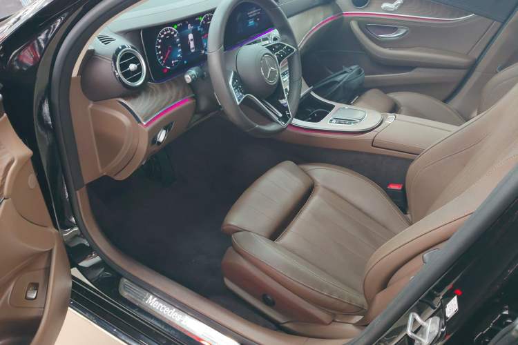 Used Mercedes-Benz E-Class 2022 E 260 L

