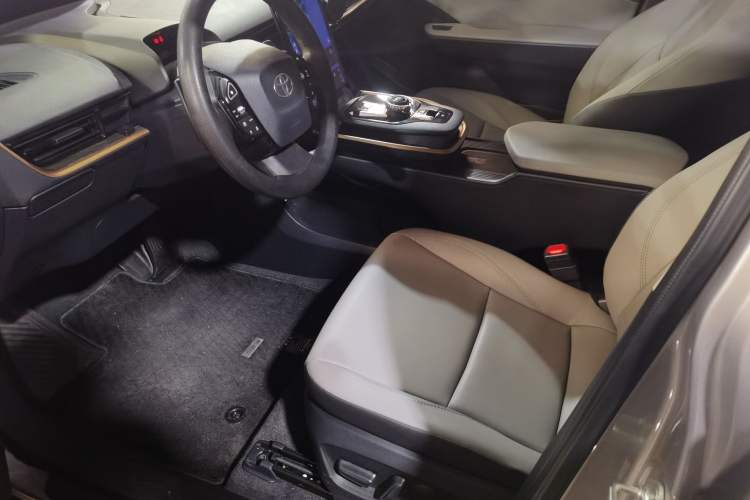 Used Toyota bZ3 2024 517 km Elite PRO