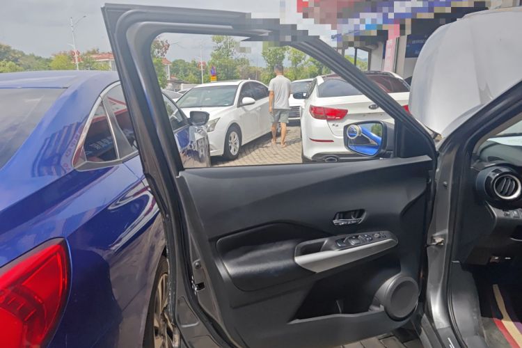 Used Nissan Kicks 2020 1.5L XL CVT Cool Enjoyment Edition
