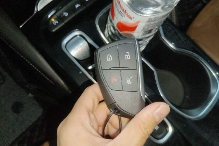 Used Buick Envision 2020 Encore S 652T Four-Wheel Drive Luxury Model
