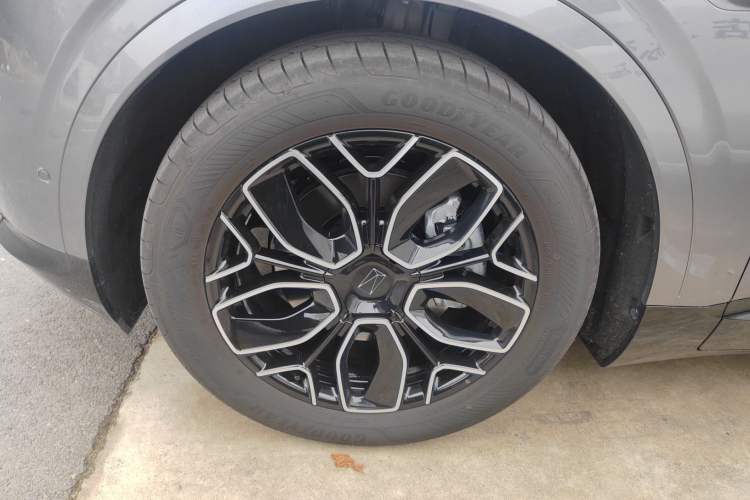 Used  07 2026 Ultra Pure-Electric All-Wheel-Drive Version