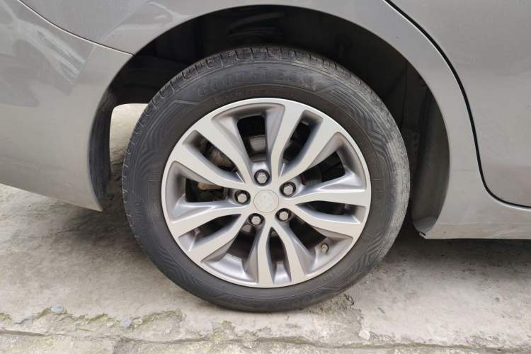 Used Buick GT 2019 18T Automatic Connected Elite Model China V Standard
