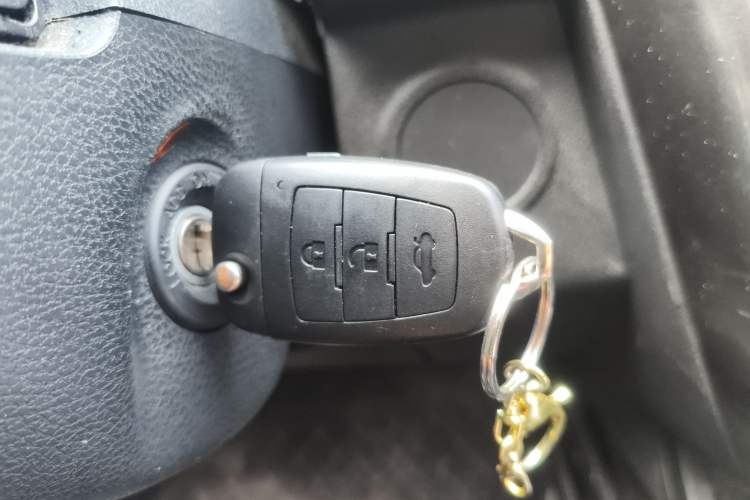 Used Bestune X80 2015 2.0L Automatic Luxury Version
