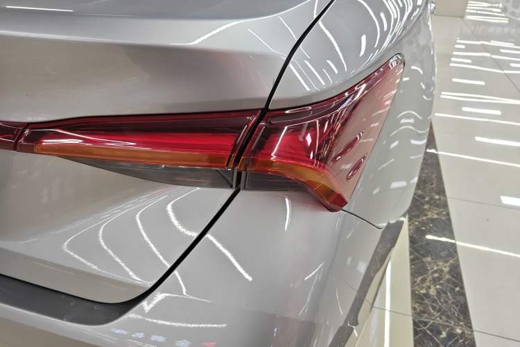 Used Toyota Avalon 2019 2.0L Luxury Edition China VI Standard