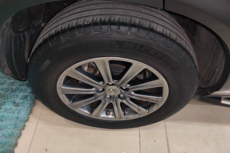 Used Lexus NX 2015 200 Front-Wheel Drive X-Trail SE Edition
