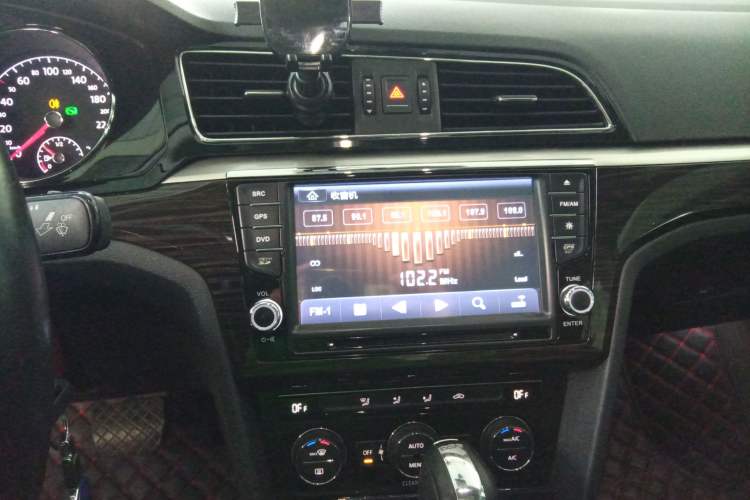 Used Volkswagen Lamando 2015 280TSI DSG Comfort Edition