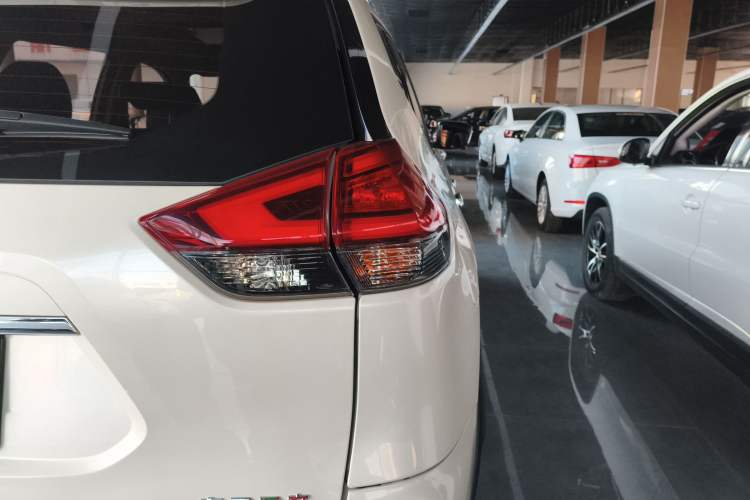 Used Nissan X-Trail 2020 2.0L XL ITS CVT 2WD SmartConnect Comfort Edition