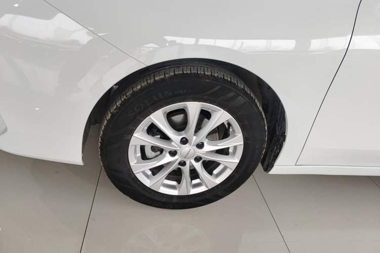 Used Roewe i5 2023 1.5L Manual Comfort Edition