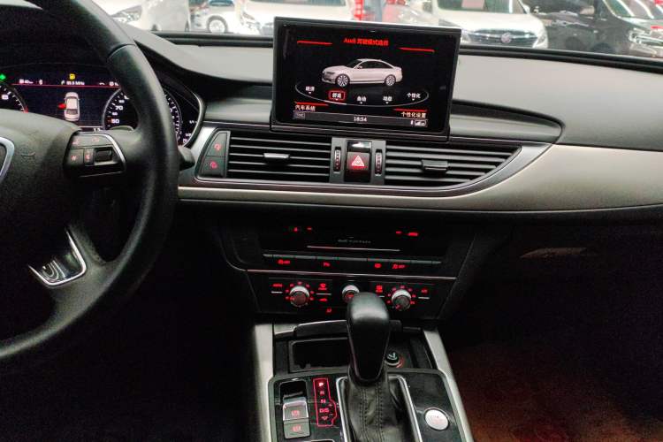 Used Audi A6L 2018 30th Anniversary Edition 35 TFSI Fashion Model
