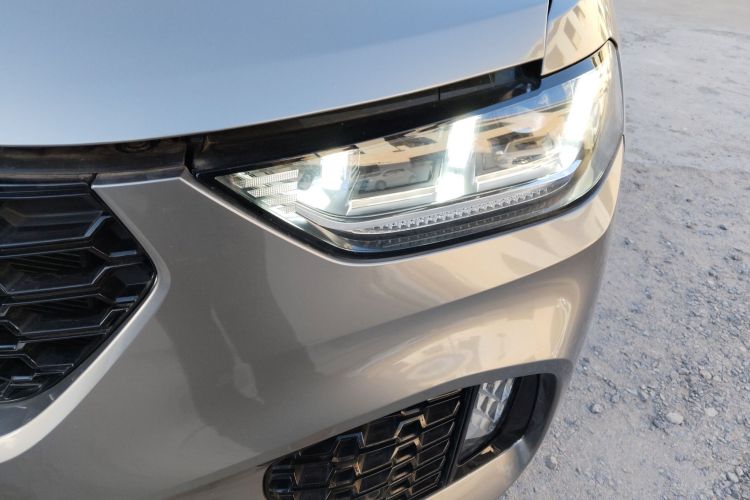 Used Wey VV5 2017 2.0T Ultra-Luxury Version
