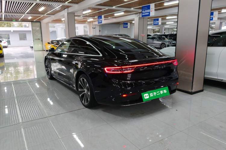 Used Hima Luxeed S7 2025 785 km Ultra