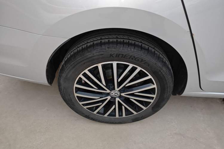 Used Volkswagen Jetta 2017 1.5L Automatic Luxury Model
