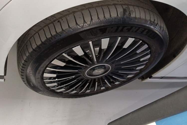 Used XPeng X9 2025 740 Ultra-Long Range Max