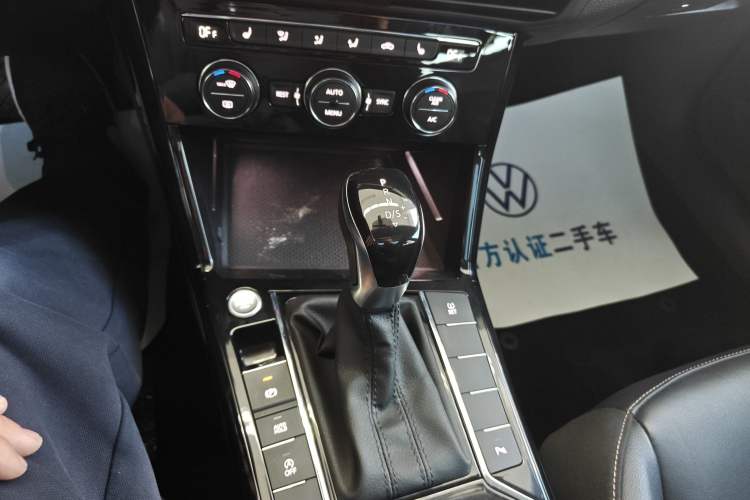 Used Volkswagen Passat 2019 330TSI Elite Edition China VI