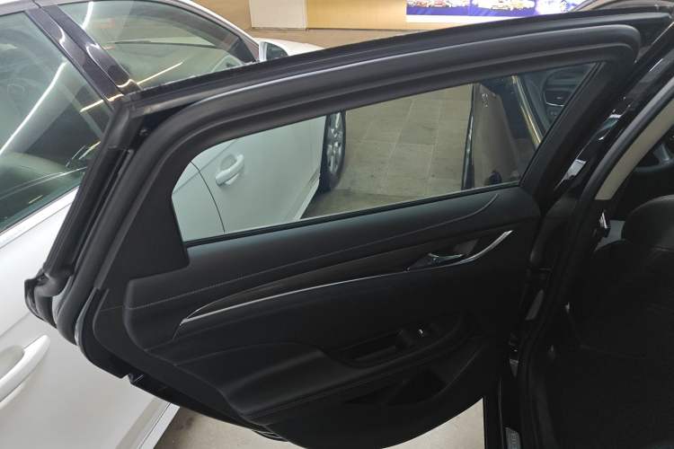 Used Buick LaCrosse 2022 552T Luxury Version
