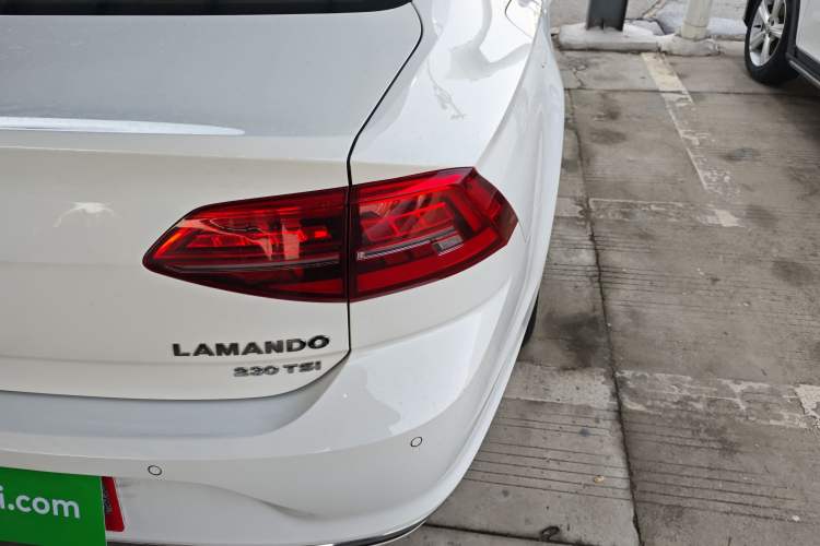 Used Volkswagen Lamando 2021 230TSI DSG Fashion Edition