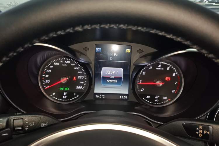 Used Mercedes-Benz GLC 2017 GLC 260 4MATIC Dynamic Edition