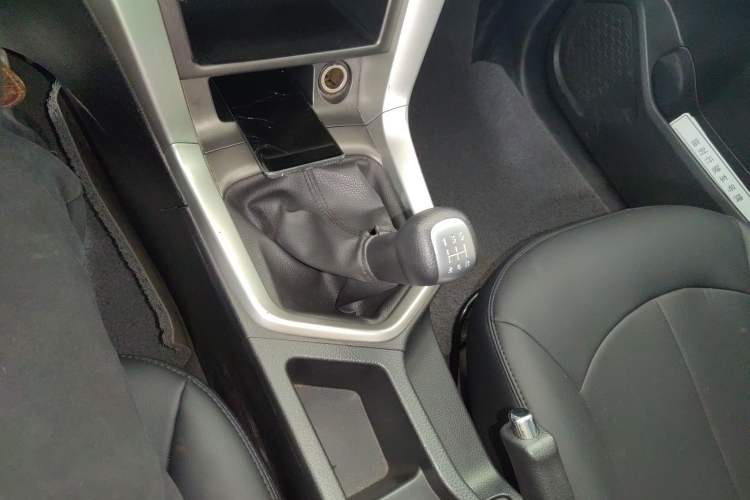 Used Venucia T70 2015 1.6L Manual Ruixing Edition
