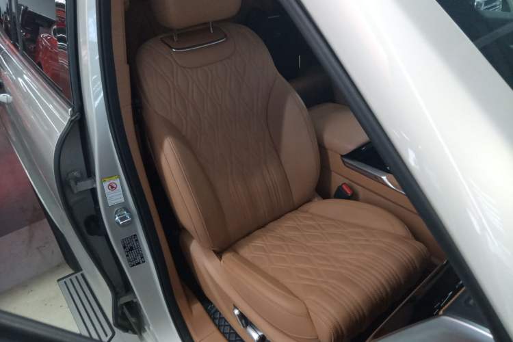 Used Tank 500 New Energy 2023 Hi4-T
