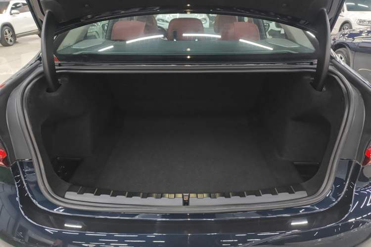 Used BMW 3 Series 2025 330Li M Sport Shadowline Package