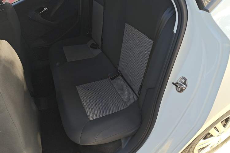 Used Volkswagen Polo 2016 1.4L Manual Fashion Model