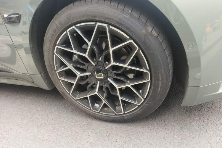 Used Zeekr 001 2024 WE Edition 95 kWh All-Wheel Drive