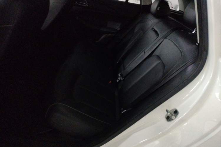 Used Roewe Ei5 2018 Internet Luxury Edition
