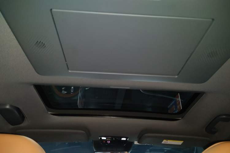 Used  eπ008 2025 636Ultra LikeYi Edition 5-Seater