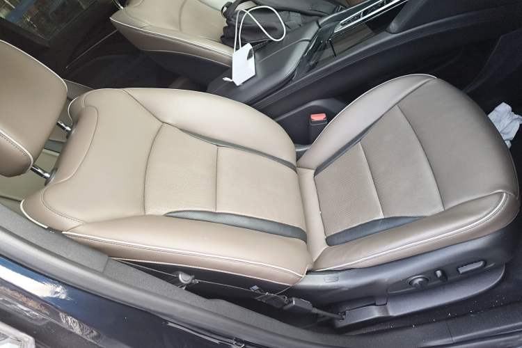 Used Buick Enclave 2020 28T Four-Wheel Drive Luxury Flagship Edition
