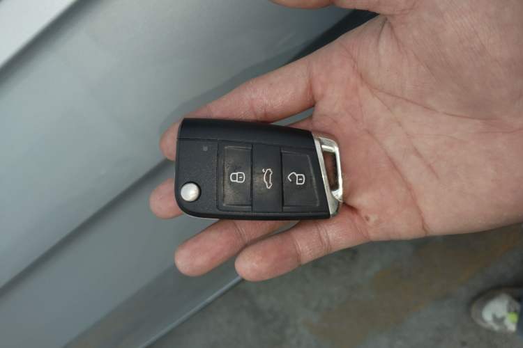 Used Volkswagen Tiguan L 2017 330TSI Automatic Two-Wheel Drive Flagship Edition
