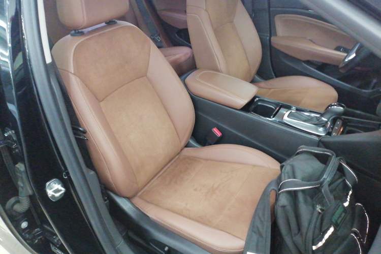 Used Buick Regal 2019 20T Elite Version China VI Standard
