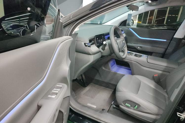 Used XPeng G6 2025 625 Long-Range Max Tech Edition
