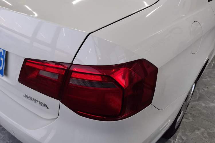 Used Volkswagen Jetta 2015 Value Edition 1.6L Manual Fashionable Style