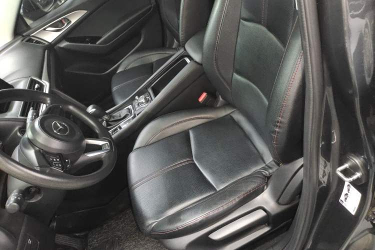 Used Mazda Mazda 3 Axela 2017 Hatchback 1.5L Automatic Luxury Model Emission Standard China V
