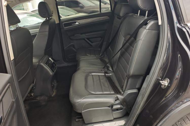 Used Volkswagen Teramont 2017 330TSI Two-Wheel-Drive Luxury Edition
