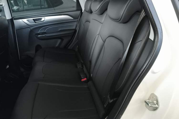 Used Haval M6 2021 PLUS 1.5T DCT Luxury Smart Connectivity Model
