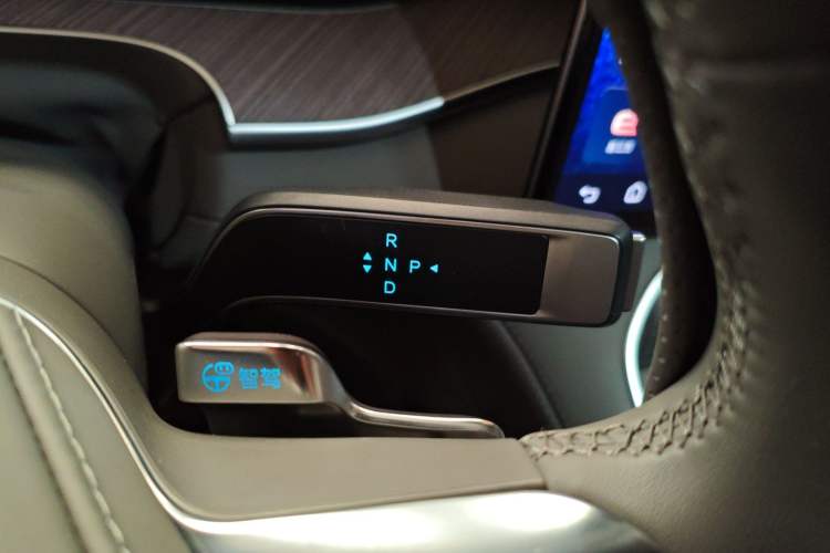 Used Denza N9 2025 Flagship Model