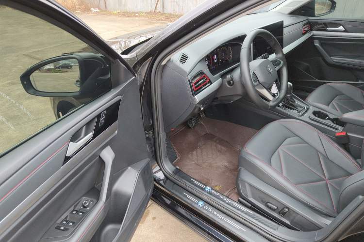 Used Volkswagen Lavida 2023 300TSI DSG Starry Sky Elite Edition
